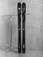 Load image into Gallery viewer, STRANGER SKI'S 180/ BLACK