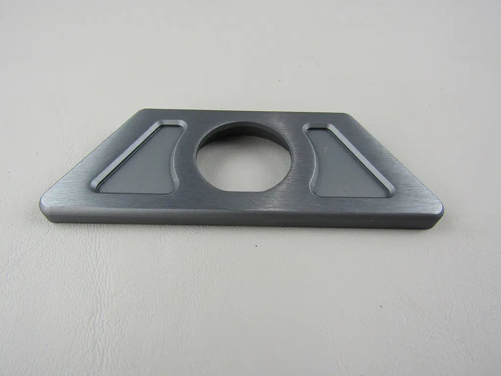BACKUP CAMERA MOUNTING BRACKET