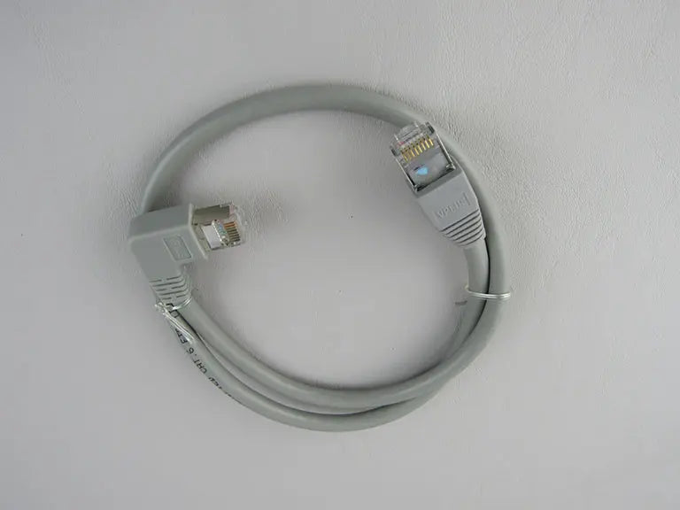 Cable CAT6 Left Angle to Straight P