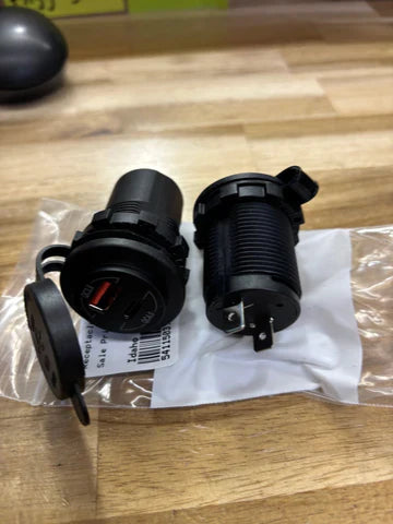 12 VOLT PLUGS