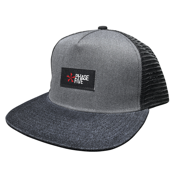 CLASSIC TRUCKER HAT
