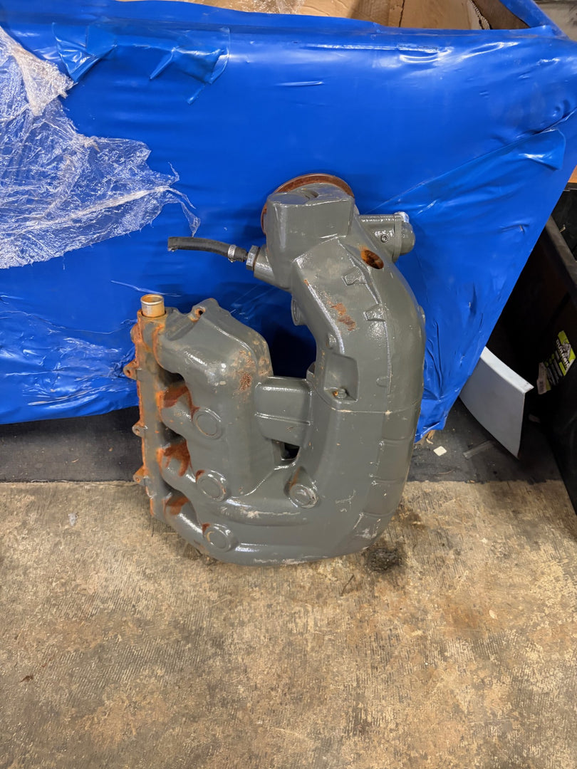 Manifold assembly complete.