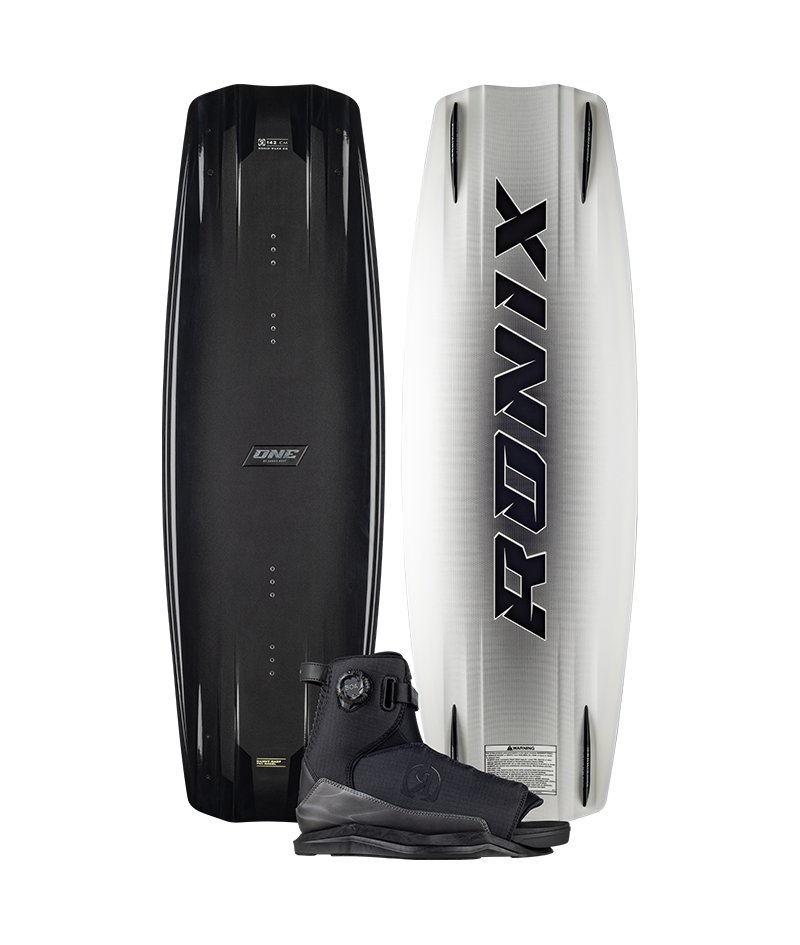 Ronix 138 - One Legacy Core w/ One - Intuition - Gloss Midnight - 8 Wakeboard Package