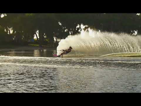 Radar Union Blue Water Ski 71 Blem