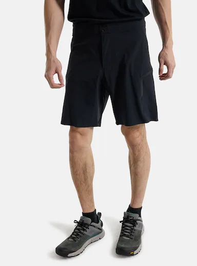 M AK MLST SHORT 36 TRUE BLACK