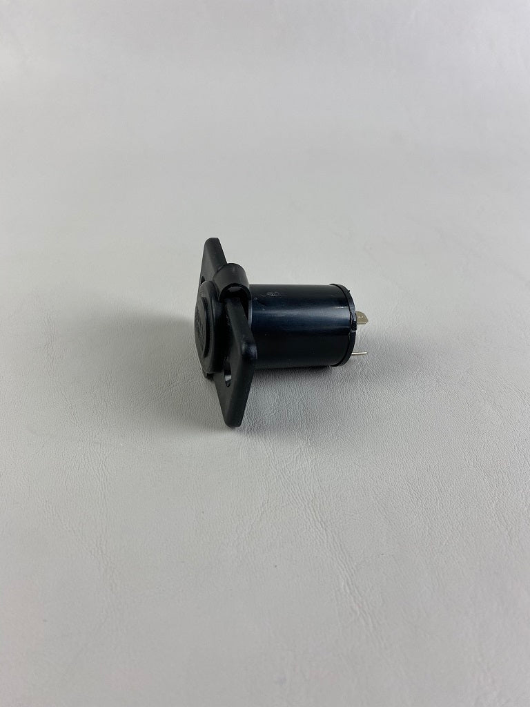 12 VOLT RECEPTACLE